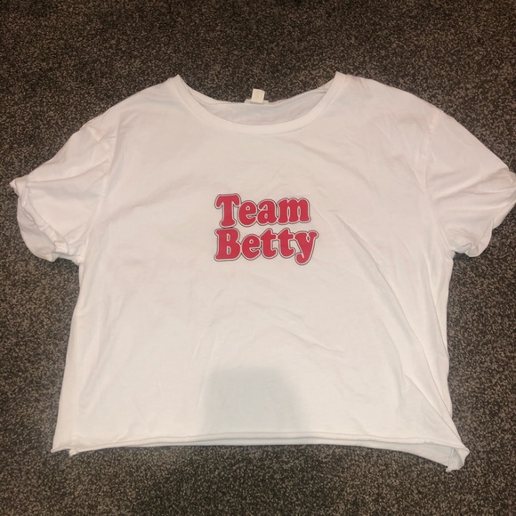 GARAGE BAND “TEAM BETTY” T SHIRT - Picture 1 of 1